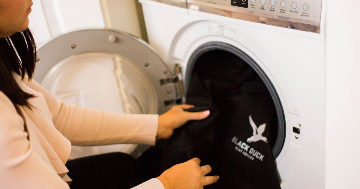 Can you wash car seat covers in the outlet washing machine